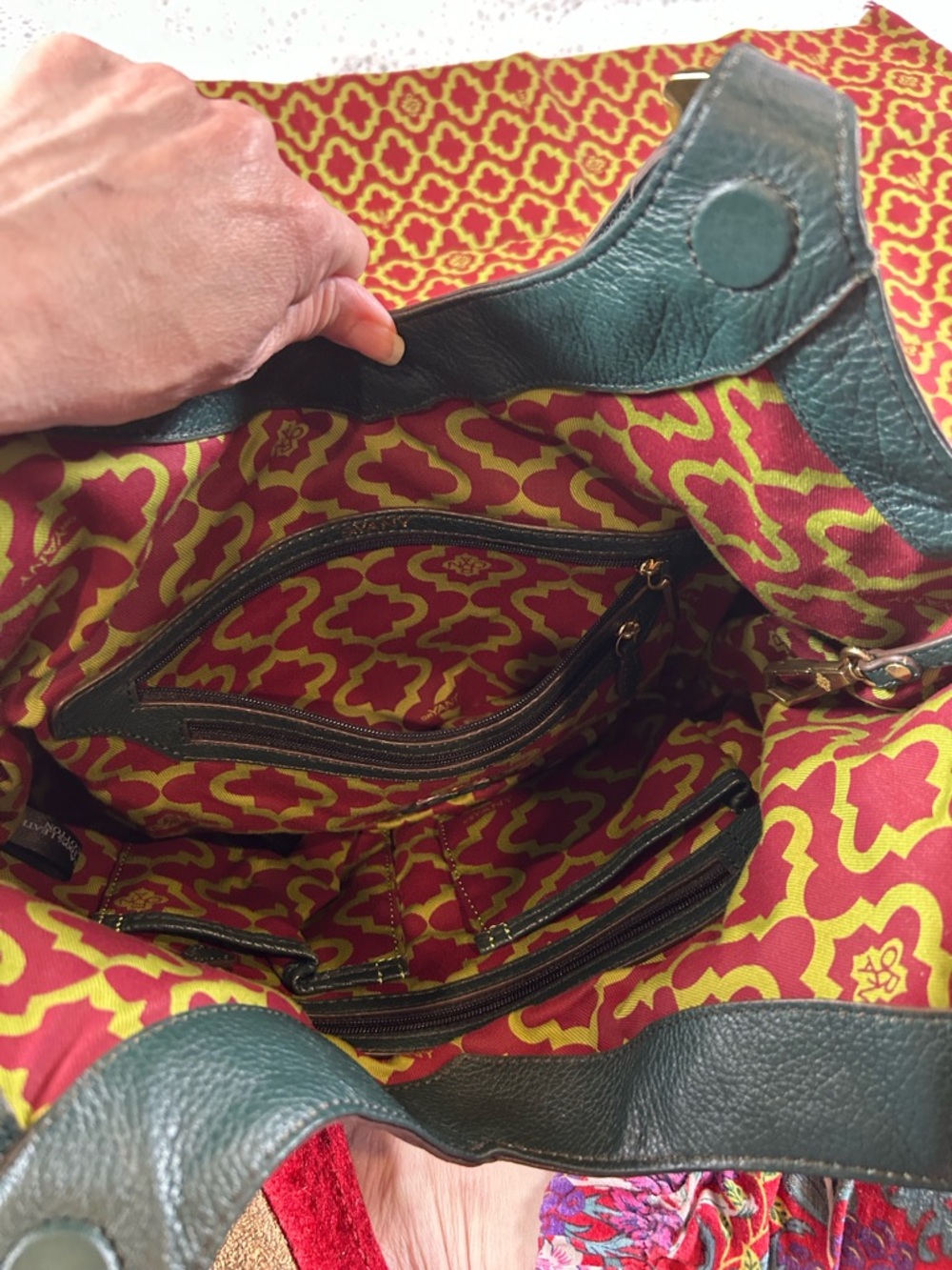 OrYANY Tracy Leather Hobo bag in Dark Green - Picture 7 of 7